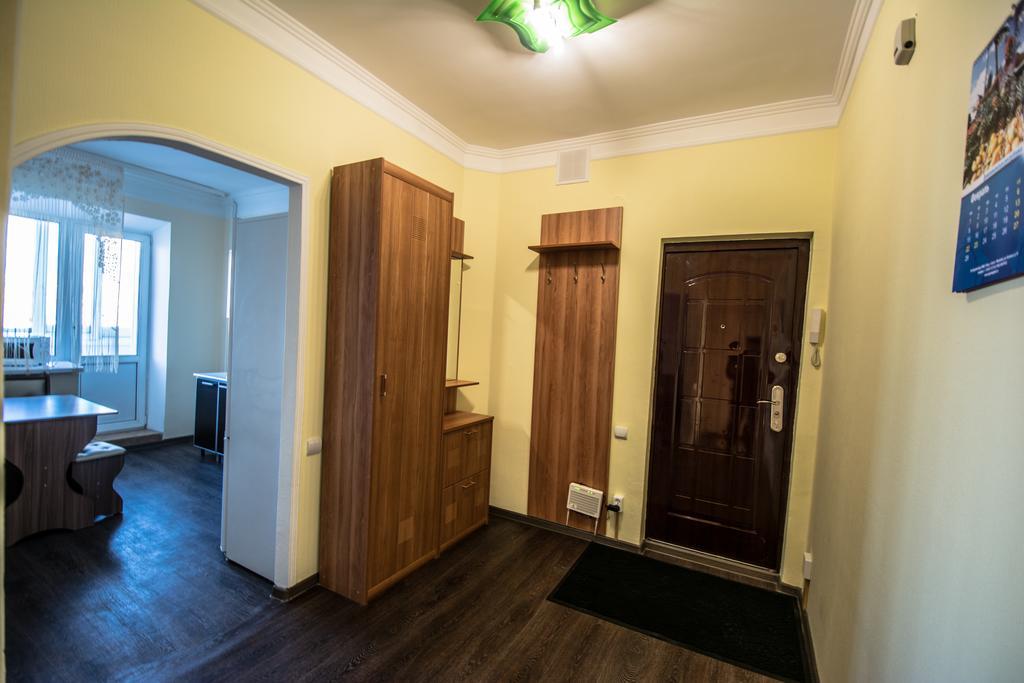 Apartment On Engelsa 15 Khanty-Mansijsk Eksteriør billede